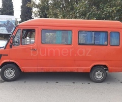 Mercedes 208 D 1991 Dizel 90 210000 km Mikroavtobuslar Mexanika