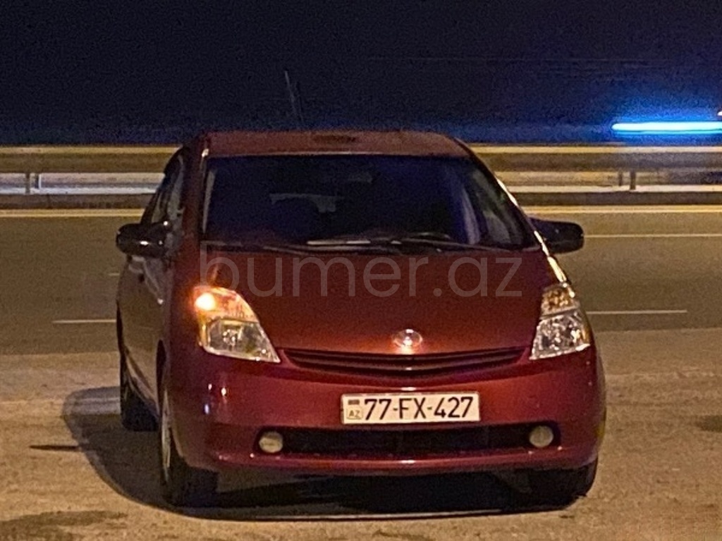 Toyota Prius 2008 Hibrid 76 Filtbek 354885 km Avtomat