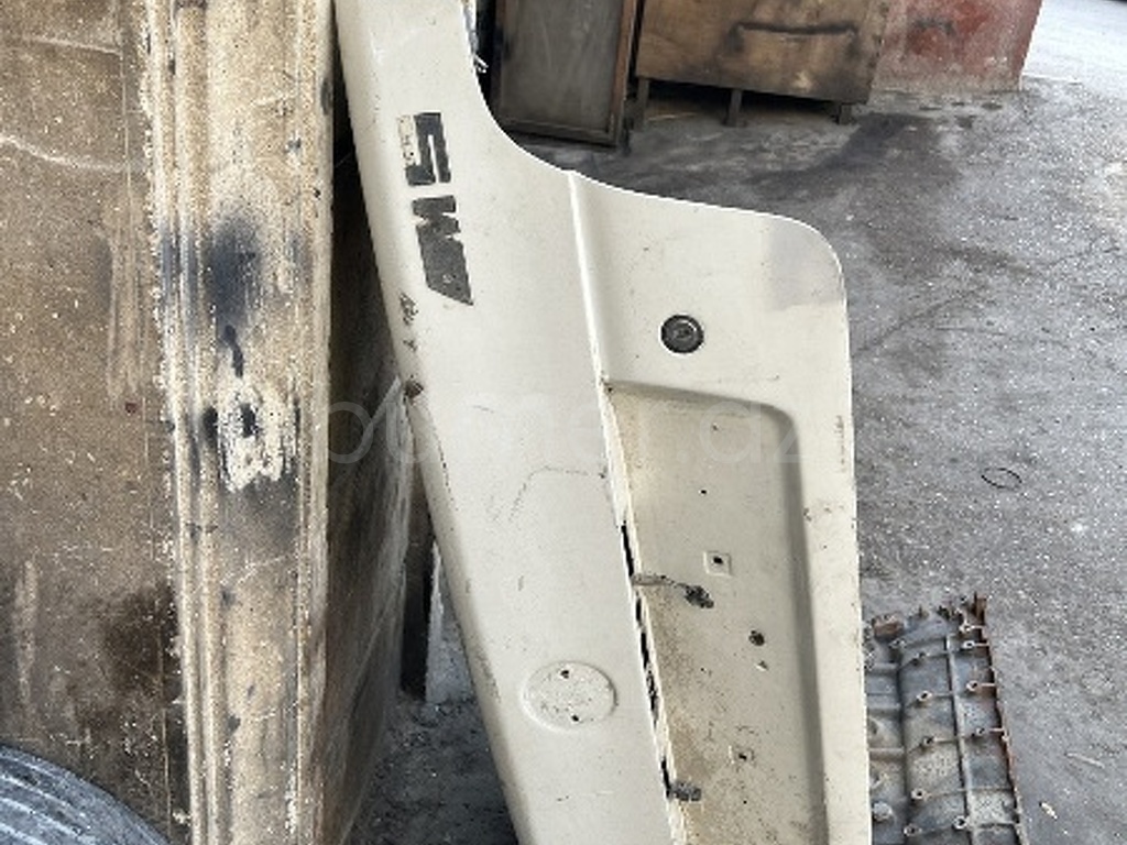 Ban-Kuza hissələr BMW