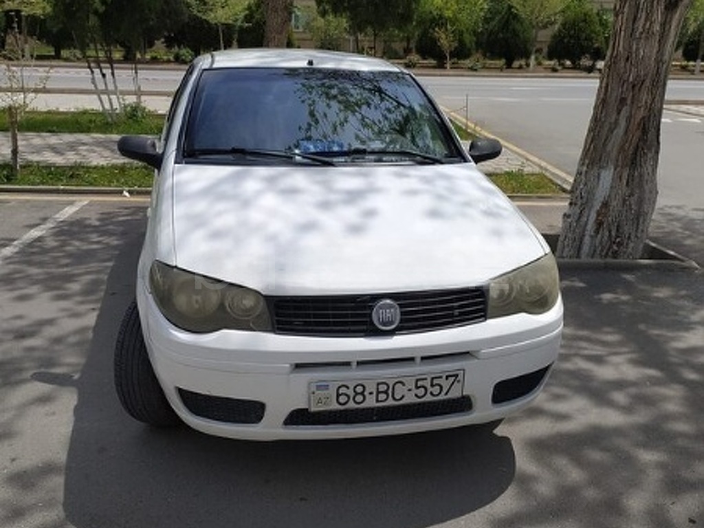 Fiat Albea 2008 Benzin 77 Sedan 326000 km Mexanika