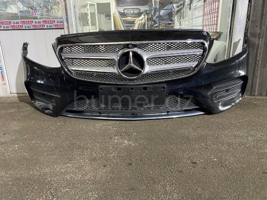 Ban-Kuza hissələr Mercedes