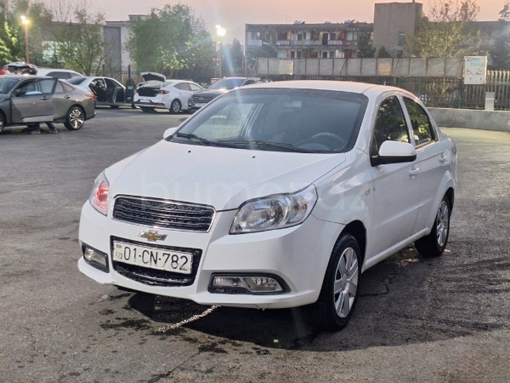 Ravon Nexia R3 2019 Benzin 107 Sedan 378541 km Mexanika