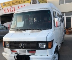 Mercedes 208 D 1989 Dizel 83 690000 km Mikroavtobuslar Avtomat