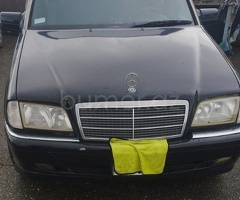 Mercedes C Class C 230 1999 Benzin 193 Sedan 376410 km Avtomat