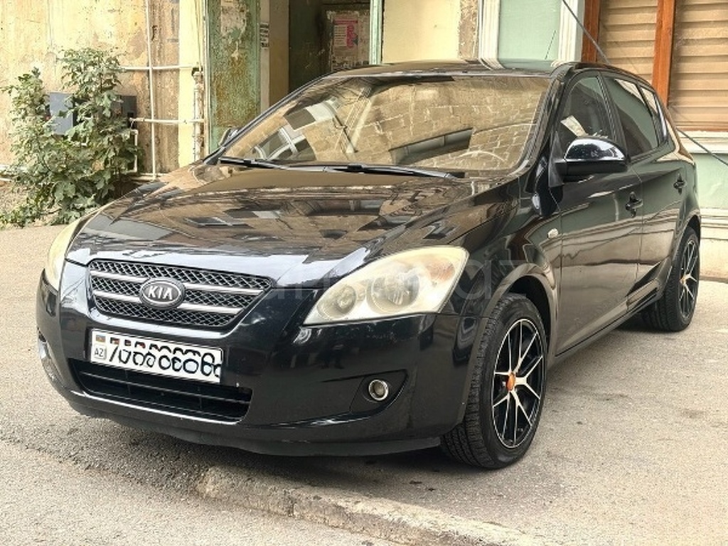 Kia Ceed 2007 Dizel 115 Hetçbek 385455 km Mexanika