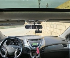 Hyundai Elantra 2013 Benzin 150 Sedan 128000 km Avtomat