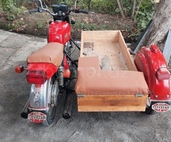 IJ Planeta 4 1987 Benzin 18 500000 km Motosiklet Mexanika