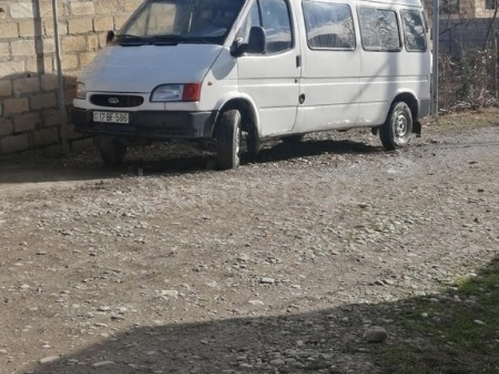 Ford Transit 1997 Dizel 76 400000 km Mikroavtobuslar Mexanika