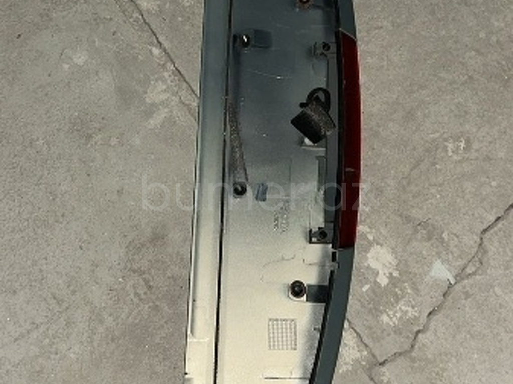 Ban-Kuza hissələr Toyota