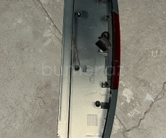 Ban-Kuza hissələr Toyota