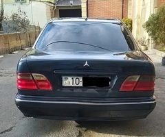 Mercedes E Class, 2001, 2.4L, 256000 km, Avtomat