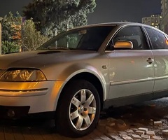 Volkswagen  Passat, 2003, 2.3L, 260000 km, Avtomat