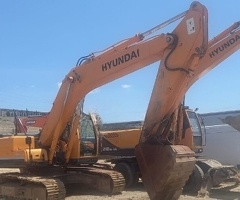 Hyundai, Ekskavator, 2016, 6800 km