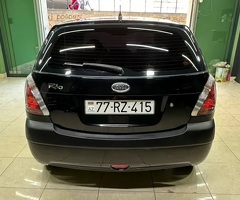 Kia  Rio, 2006, 1.4L, 237000 km, Mexanika