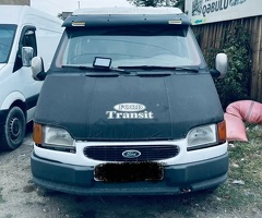 1999, 2.5L, 390777 km, Mexanika