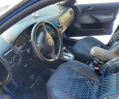 Volkswagen  Golf, 2002, 2.0L, 299750 km, Avtomat