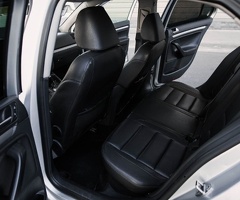 Volkswagen  Jetta, 2011, 2.5L, 188000 km, Avtomat