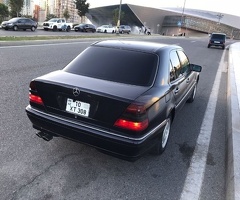 Mercedes, 2000, 2.4L, 298000 km, Avtomat