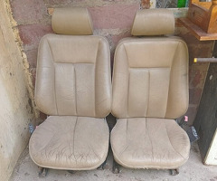 Sükan hissələri, "Mercedes" oturacaqları