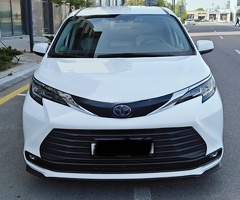 Toyota  Sienna, 2021, 2.5L, 36000 km, Avtomat