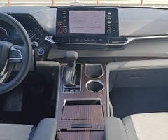 Toyota  Sienna, 2021, 2.5L, 36000 km, Avtomat