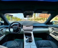 Zeekr  001, 2023, 0L, 13000 km, Robot