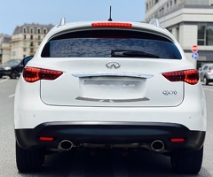 Infiniti  QX-series QX70, 2017, 3.7L, 127000 km, Avtomat
