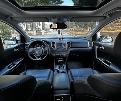 Kia  Sportage, 2017, 1.7L, 101000 km, Robot