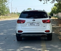 Kia  Sorento, 2018, 2.0L, 92000 km, Avtomat