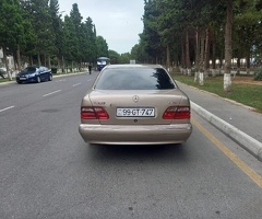 Mercedes E Class  E 270, 2002, 2.7L, 328000 km, Avtomat