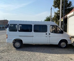 1998, 2.5L, 150000 km, Mexanika