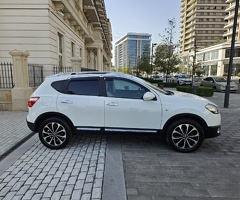 Nissan  Qashqai, 2013, 2.0L, 122000 km, Avtomat