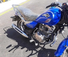 Motosiklet, 2022, 0.20L, 4200 km