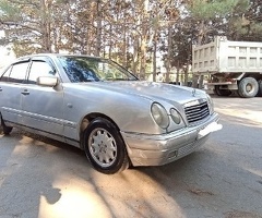 Mercedes E Class  E 220, 1997, 2.2L, 277372 km, Avtomat