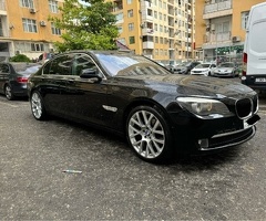 BMW 7-series 740, 2010, 3.0L, 280000 km, Avtomat