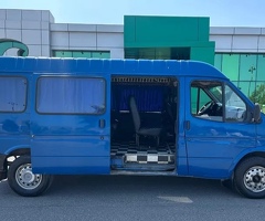 1995, 2.5L, 350000 km, Mexanika