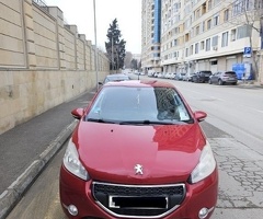 Peugeot  208, 2013, 1.6L, 68000 km, Avtomat