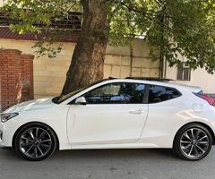 Hyundai  Veloster, 2018, 2.0L, 95931 km, Avtomat