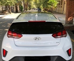 Hyundai  Veloster, 2018, 2.0L, 95931 km, Avtomat
