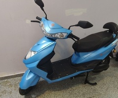 Moped, 2021, 0L, 250 km