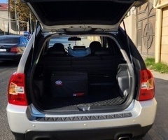 Kia  Sportage, 2009, 2.0L, 239000 km, Avtomat