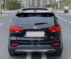 Kia  Sorento, 2018, 2.0L, 101000 km, Avtomat