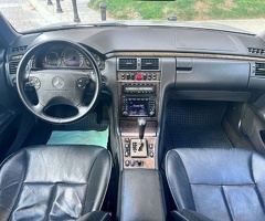 Mercedes E Class  E 270, 2000, 2.7L, 313000 km, Avtomat
