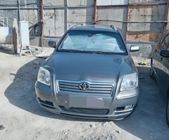 Toyota  Avensis, 2005, 2.0L, 258000 km, Mexanika