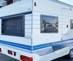 Caravan Hobby, 1998