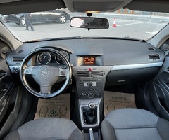 Opel  Astra, 2006, 1.4L, 219584 km, Mexanika