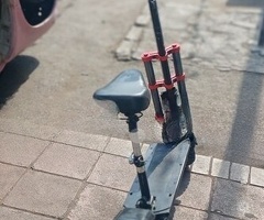 Skuter, Tufan