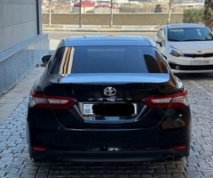 Toyota  Camry, 2018, 2.5L, 111000 km, Avtomat
