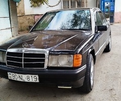 Mercedes 190, 1991, 2.0L, 380444 km, Avtomat