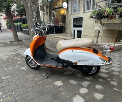 Moped, 2020, 0L, 1100 km